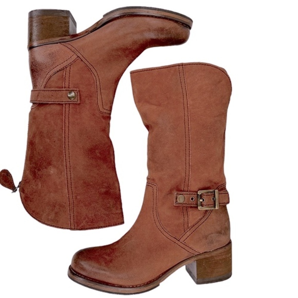 Johnston & Murphy Women’s Back Zip Buckle Leather Boots - Picture 2 of 14